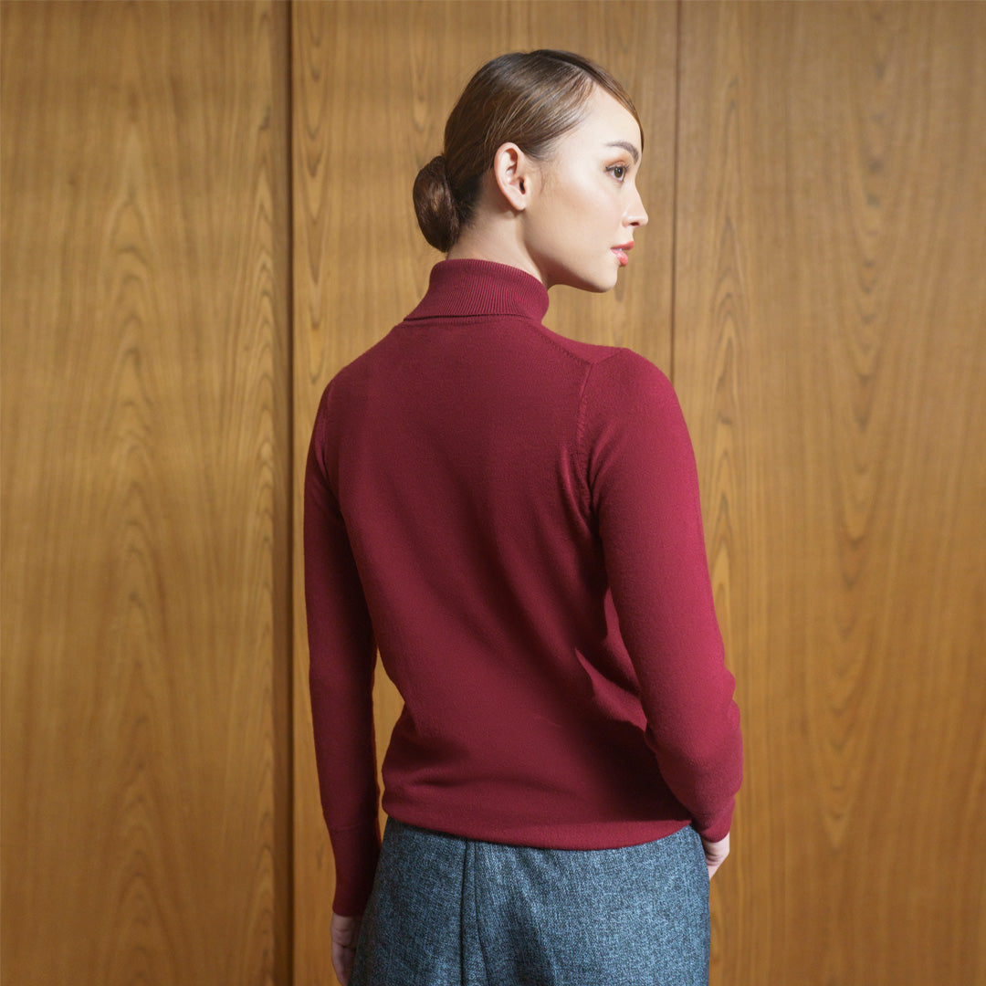 Nafa Turtleneck Dark Ruby