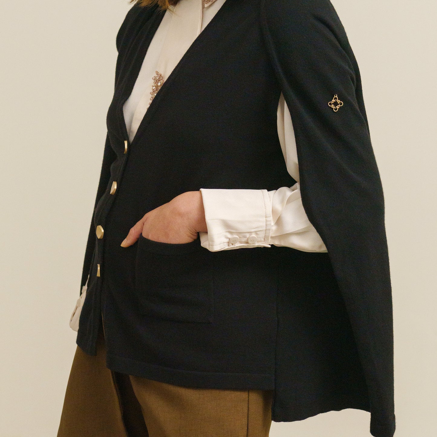 Renee Outer Black