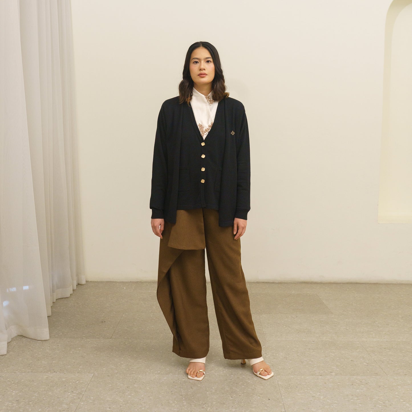 Renee Outer Black