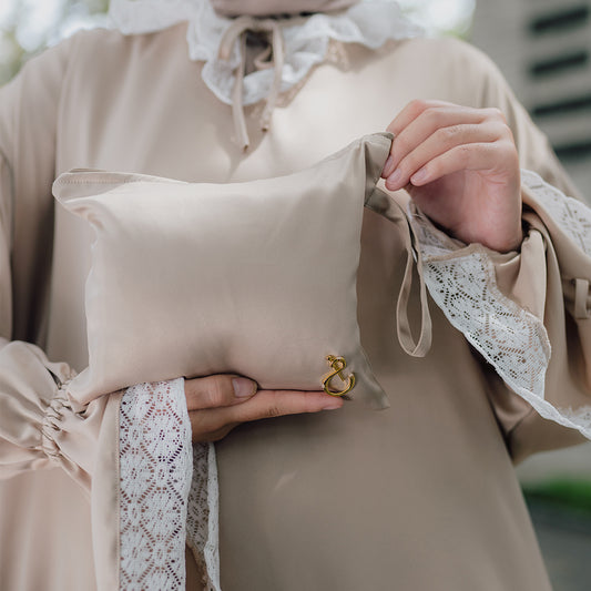 Audry Abaya Prayer Set Gold