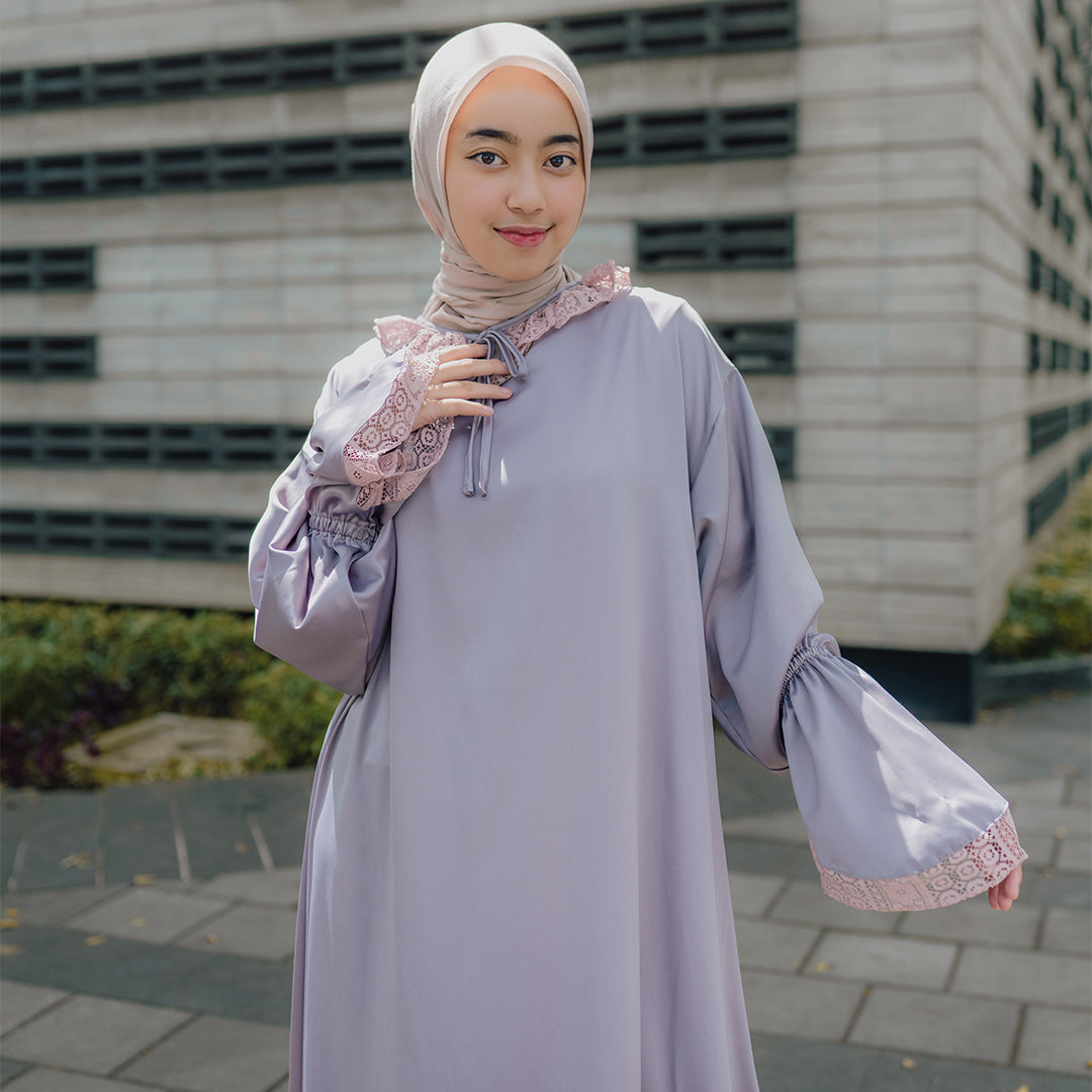 Audry Abaya Prayer Set Silver