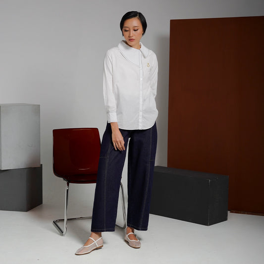 Akiara Top White Whisper