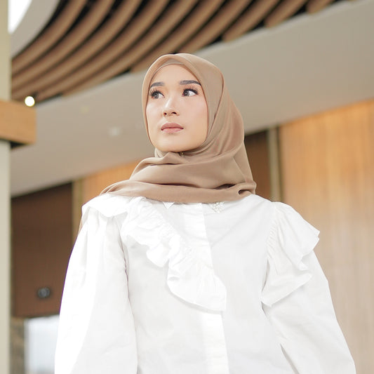 Nira Scarf Ultrafine Burnished Gold