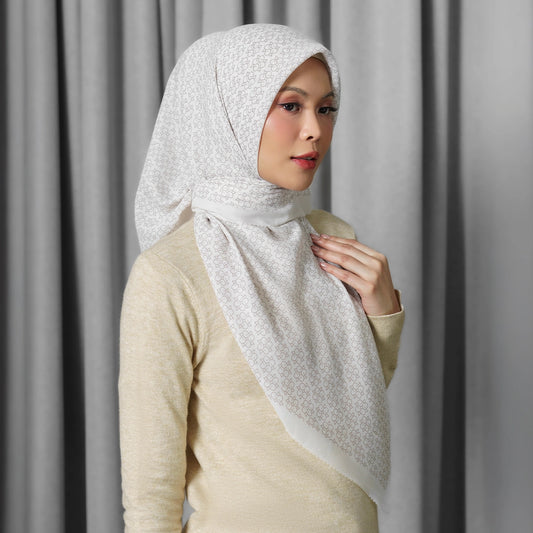 Sierra Scarf Coconut Milk