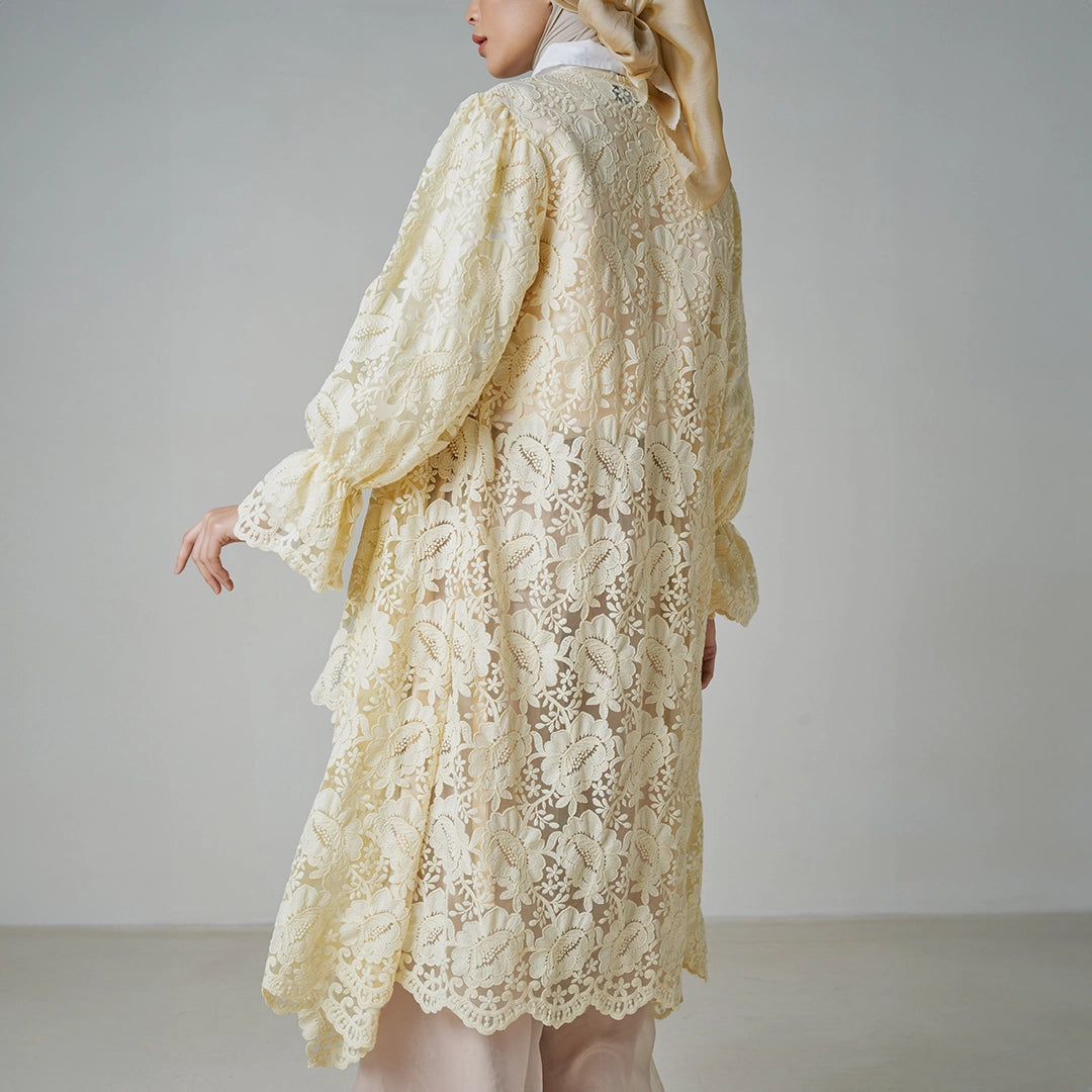 Estella Outer Pale Yellow