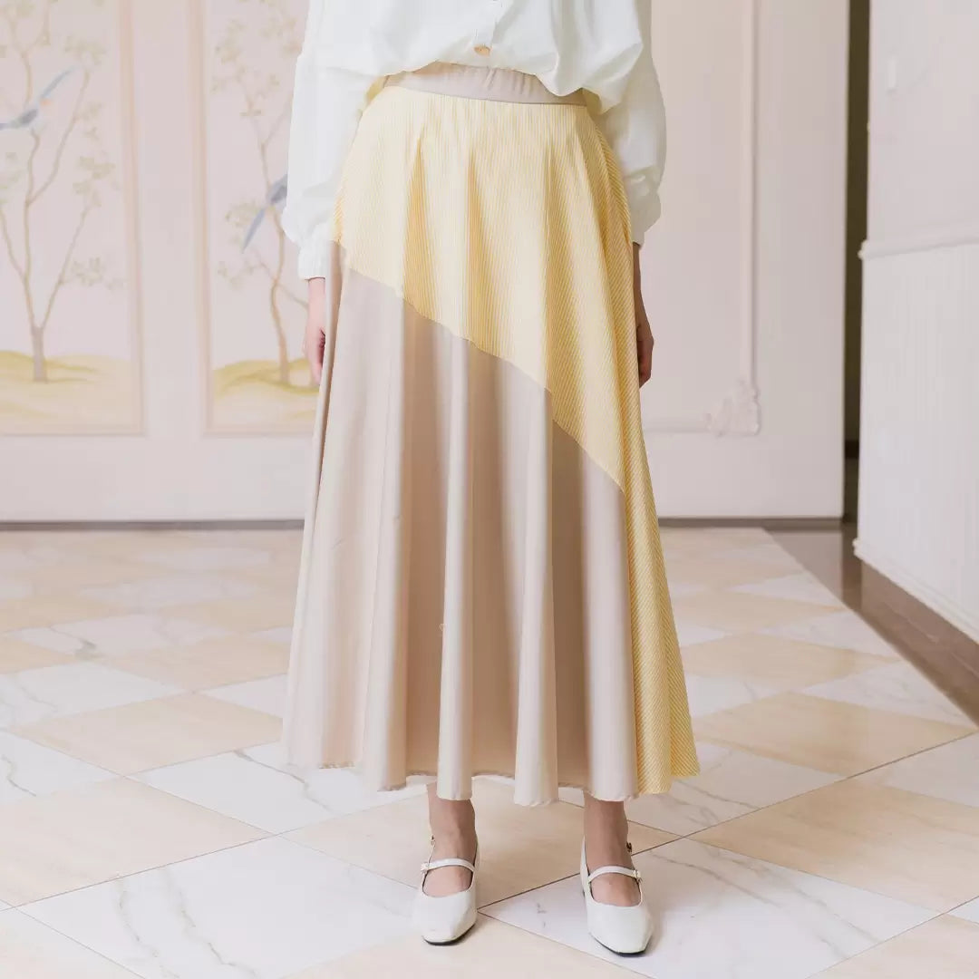 Falla Skirt Creme