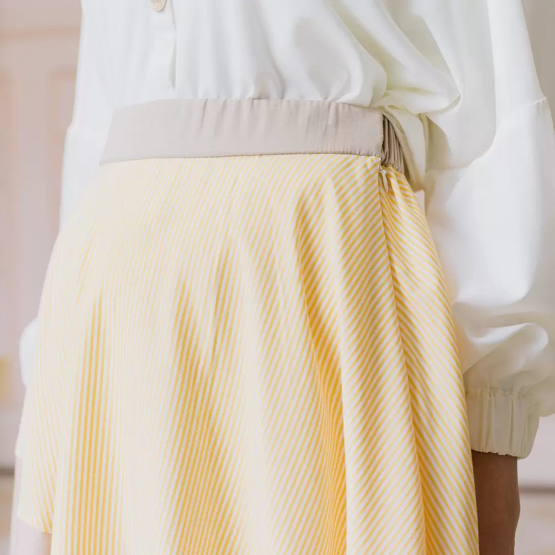 Falla Skirt Creme