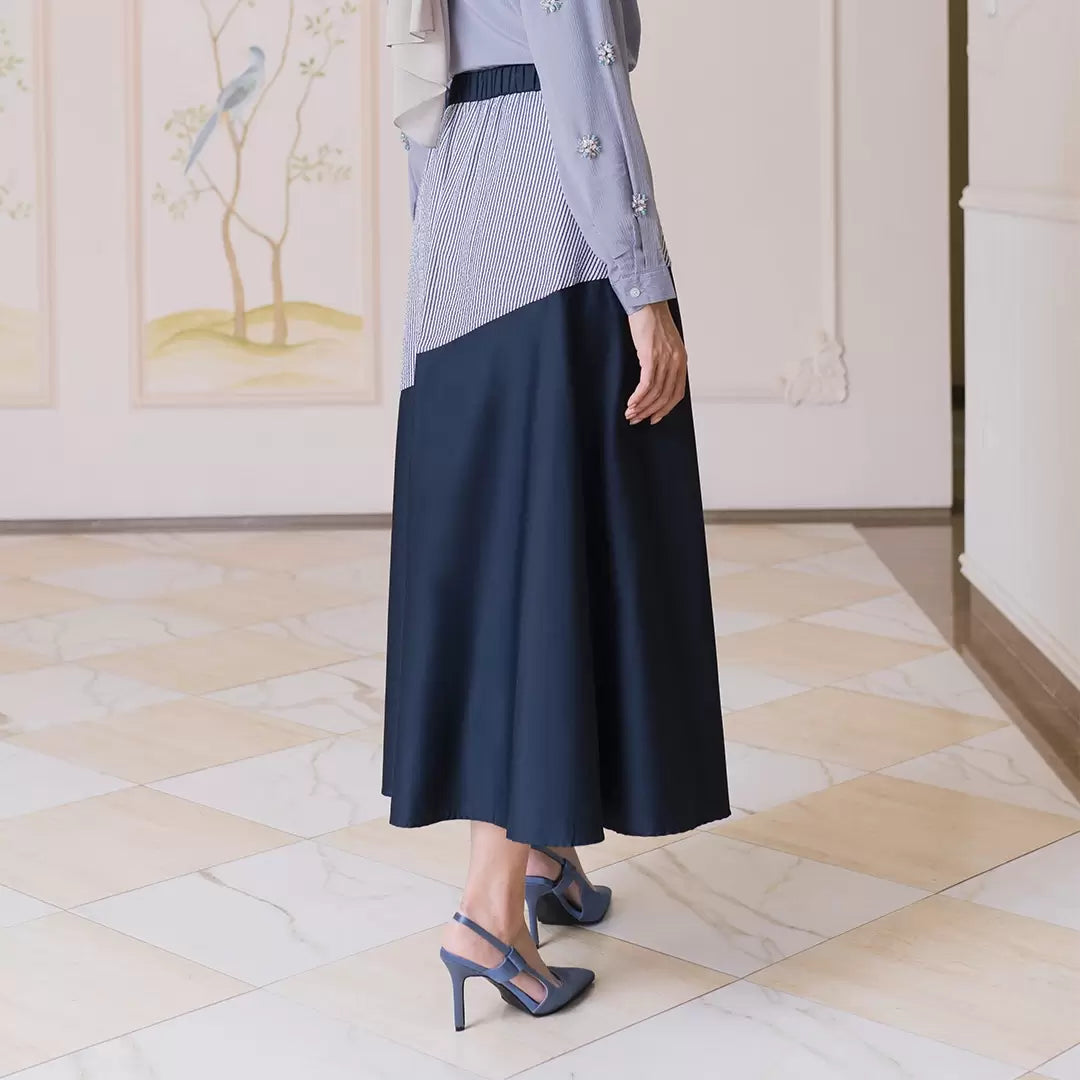 Falla Skirt Navy