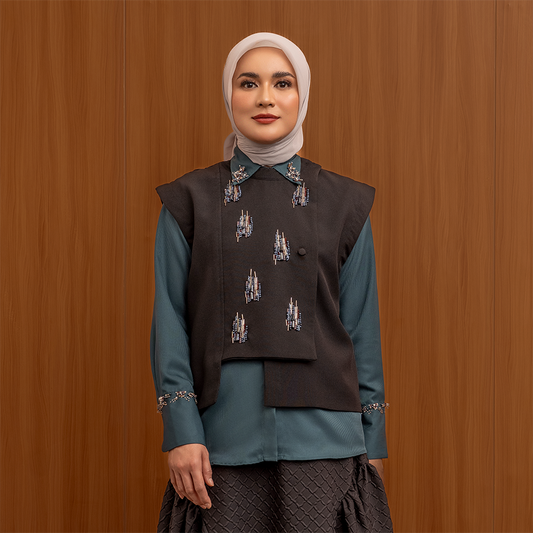 Elvara Vest Black