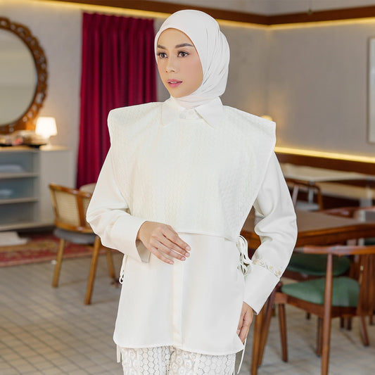 Naviqa Top Broken White