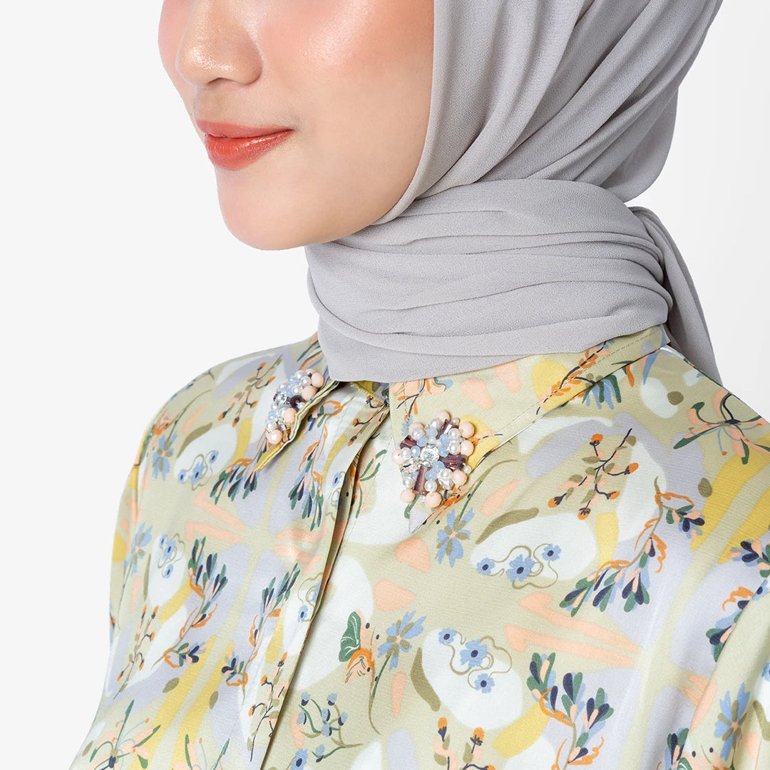 Qaila Top Green