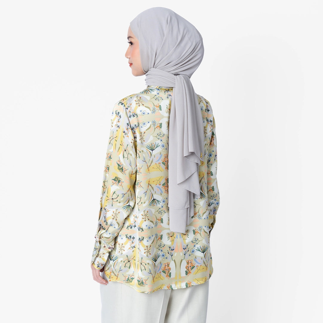 Qaila Top Green