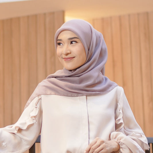 Nira Scarf Ultrafine Roebuck