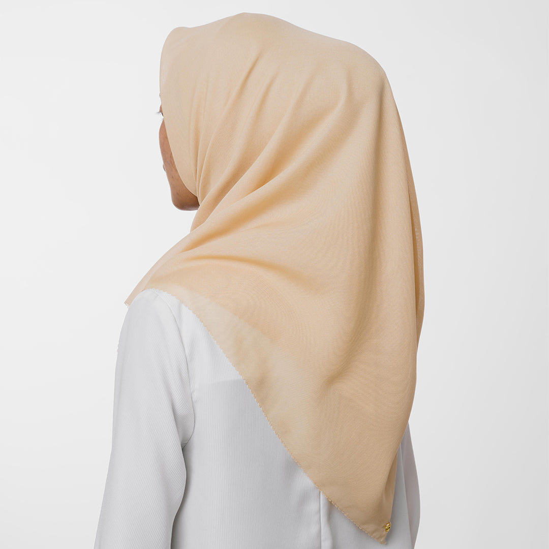 Sada Scarf Macadania