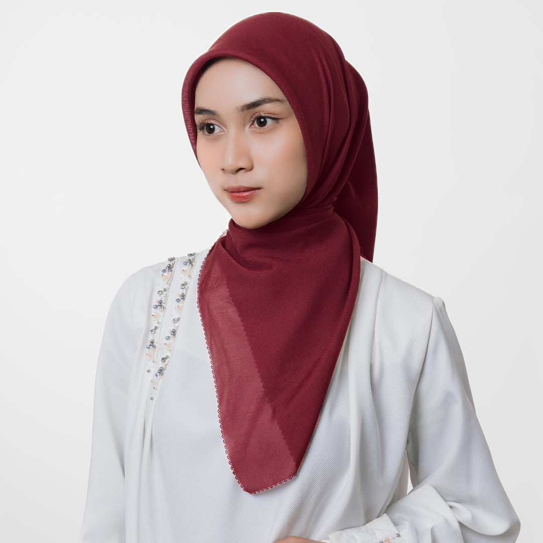 Sada Scarf Samba