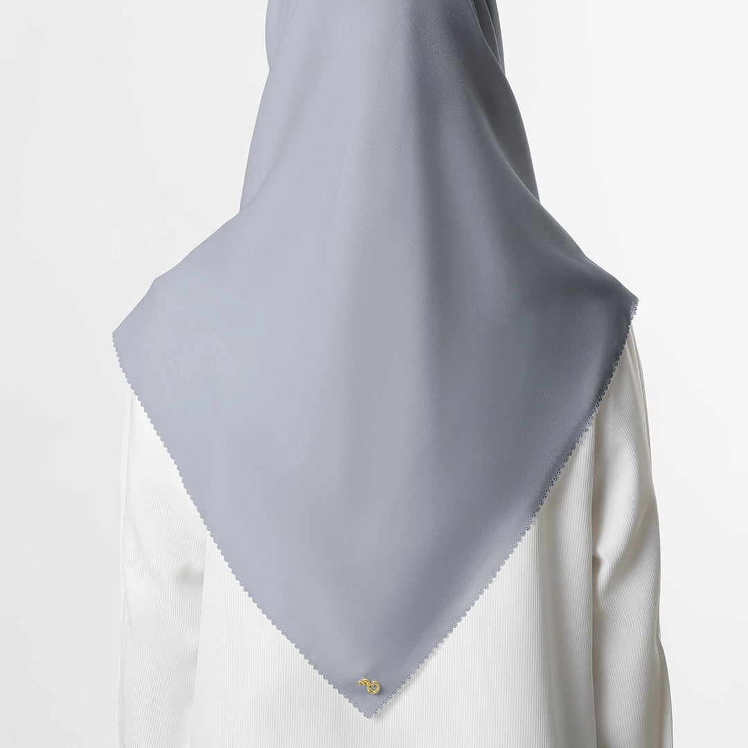 Sada Scarf Strorm
