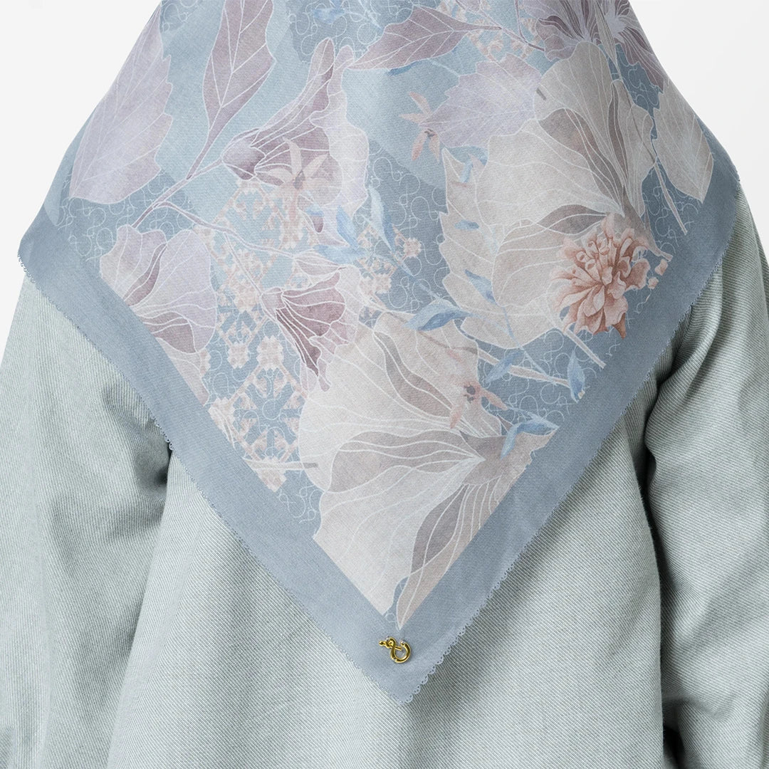 Salvia Scarf Frost
