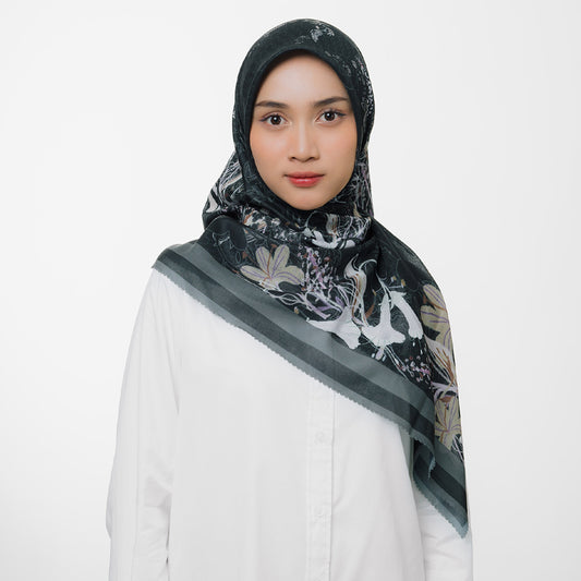 Phalessa Scarf Black
