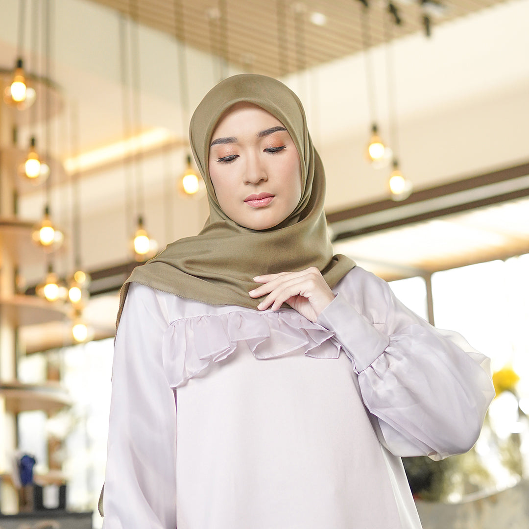 Nira Scarf Ultrafine Wood Bine