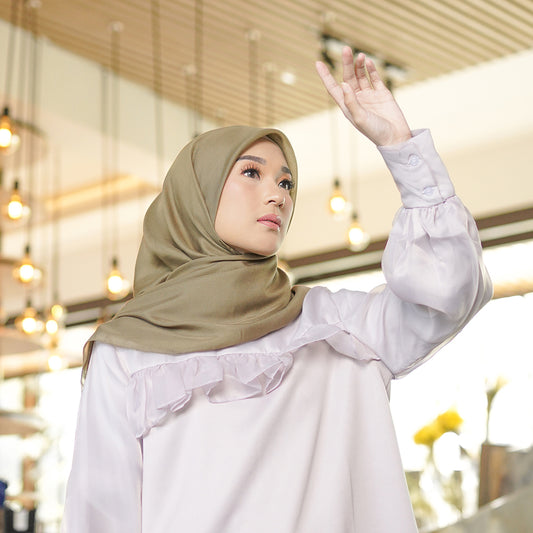 Nira Scarf Ultrafine Wood Bine