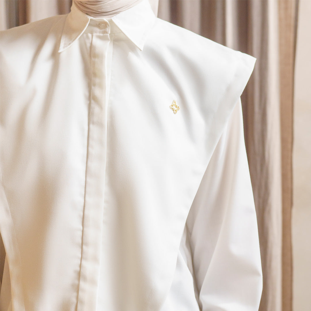 Glea Top Broken White