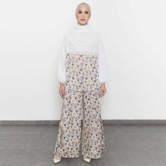 Laudy Top Broken White