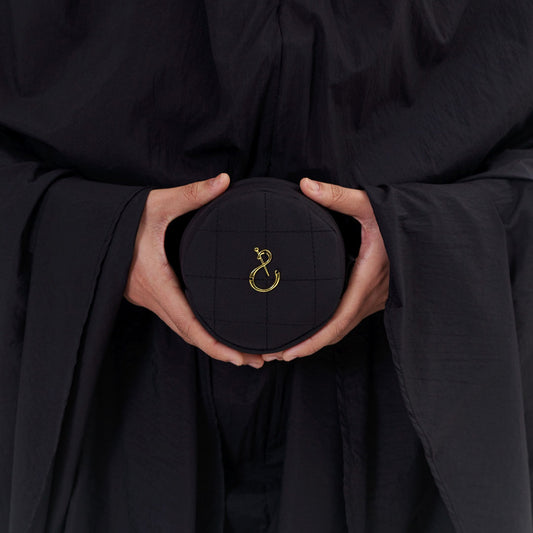 Glennys Prayer Set Raven