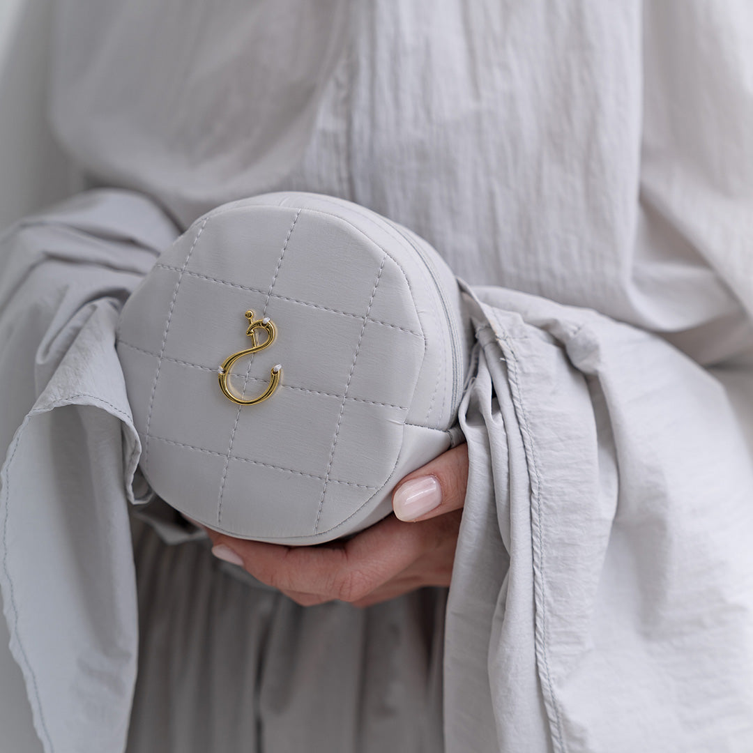 Glennys Prayer Set Ash Grey