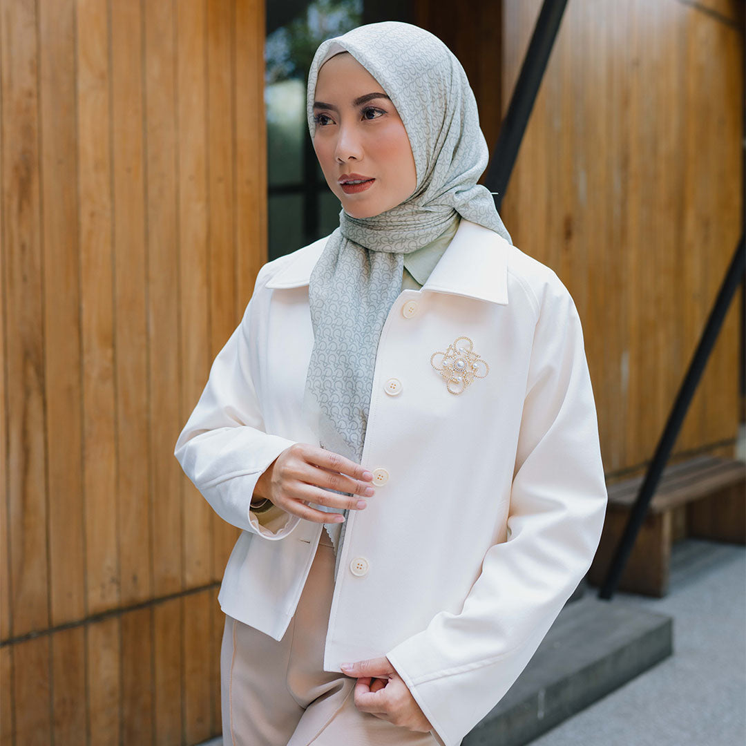 Aiza Brooch Gold