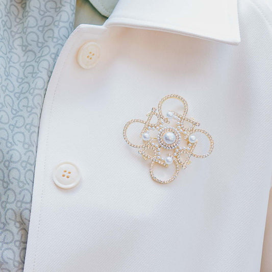 Aiza Brooch Gold