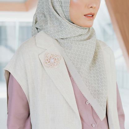 Aiza Brooch Rose Gold