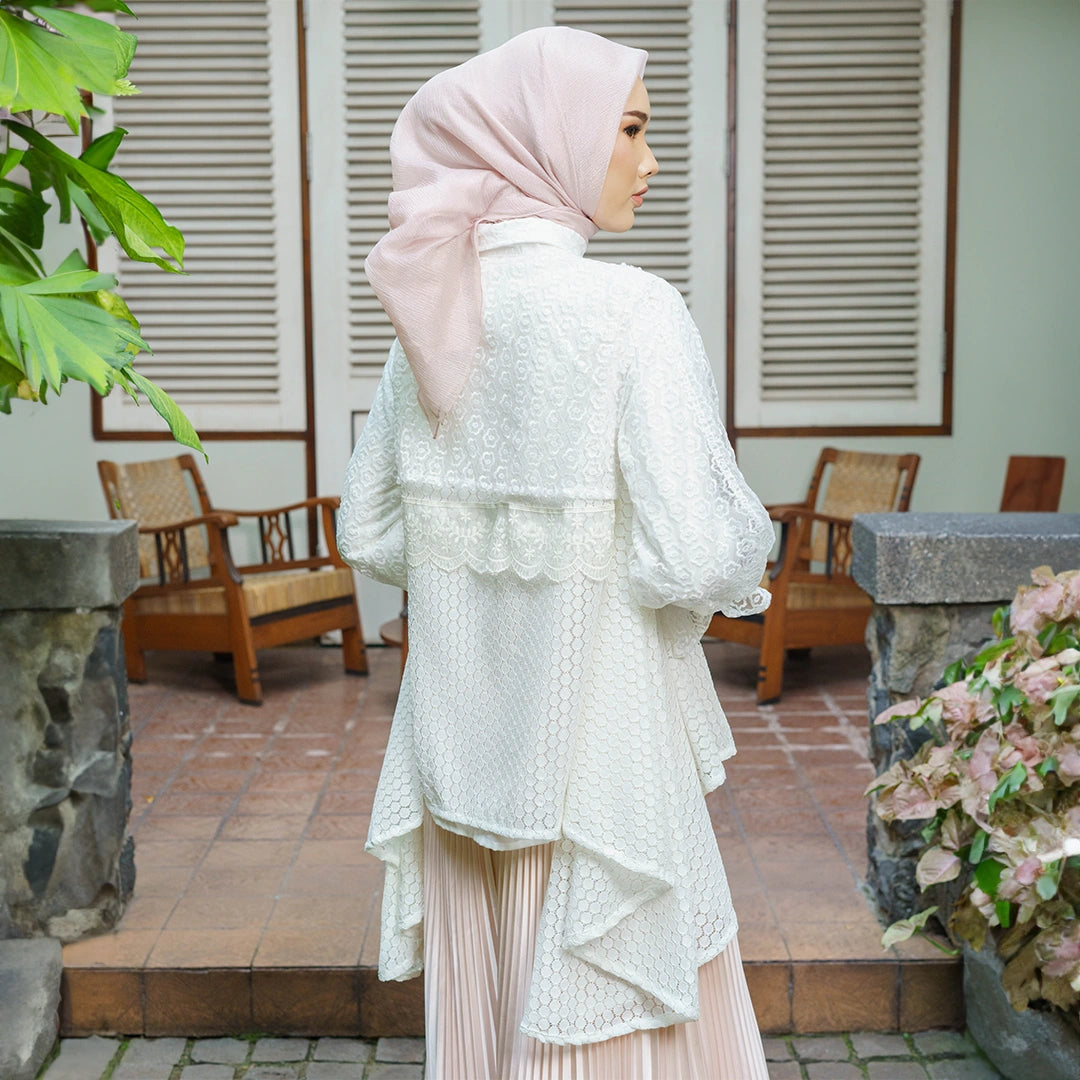 Asteria Top Broken White