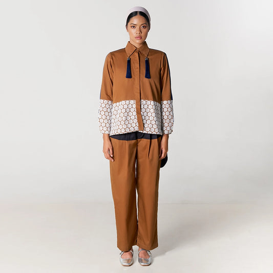Becca Top Camel
