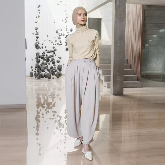 Nafa Turtle Neck Beige Sand