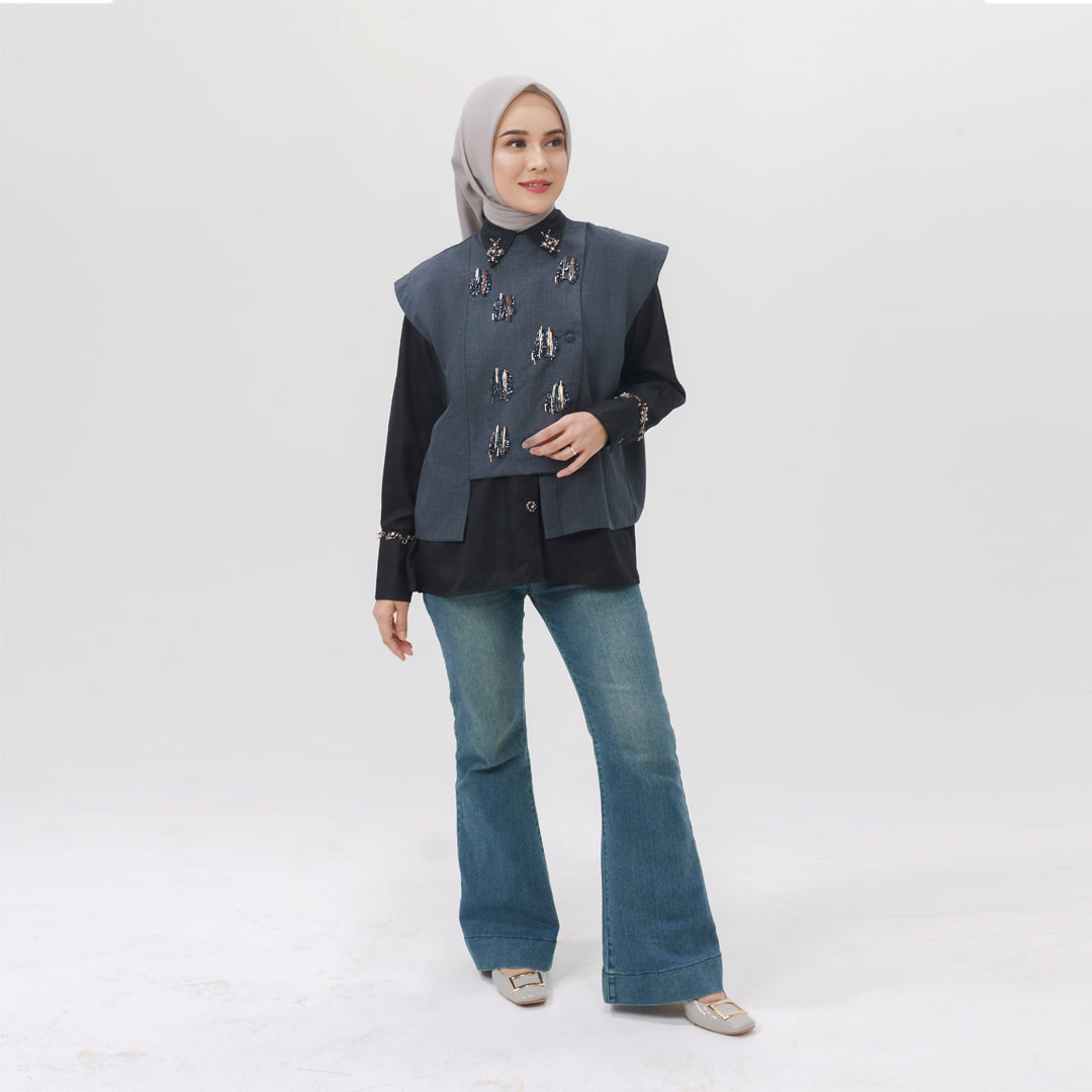 Elvara Vest Dark Grey