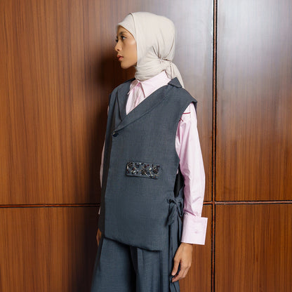 Gretta Vest Dark Grey