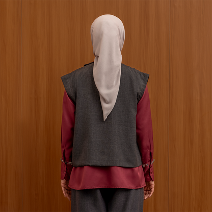 Elvara Vest Dark Grey