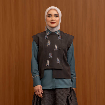 Elvara Vest Black