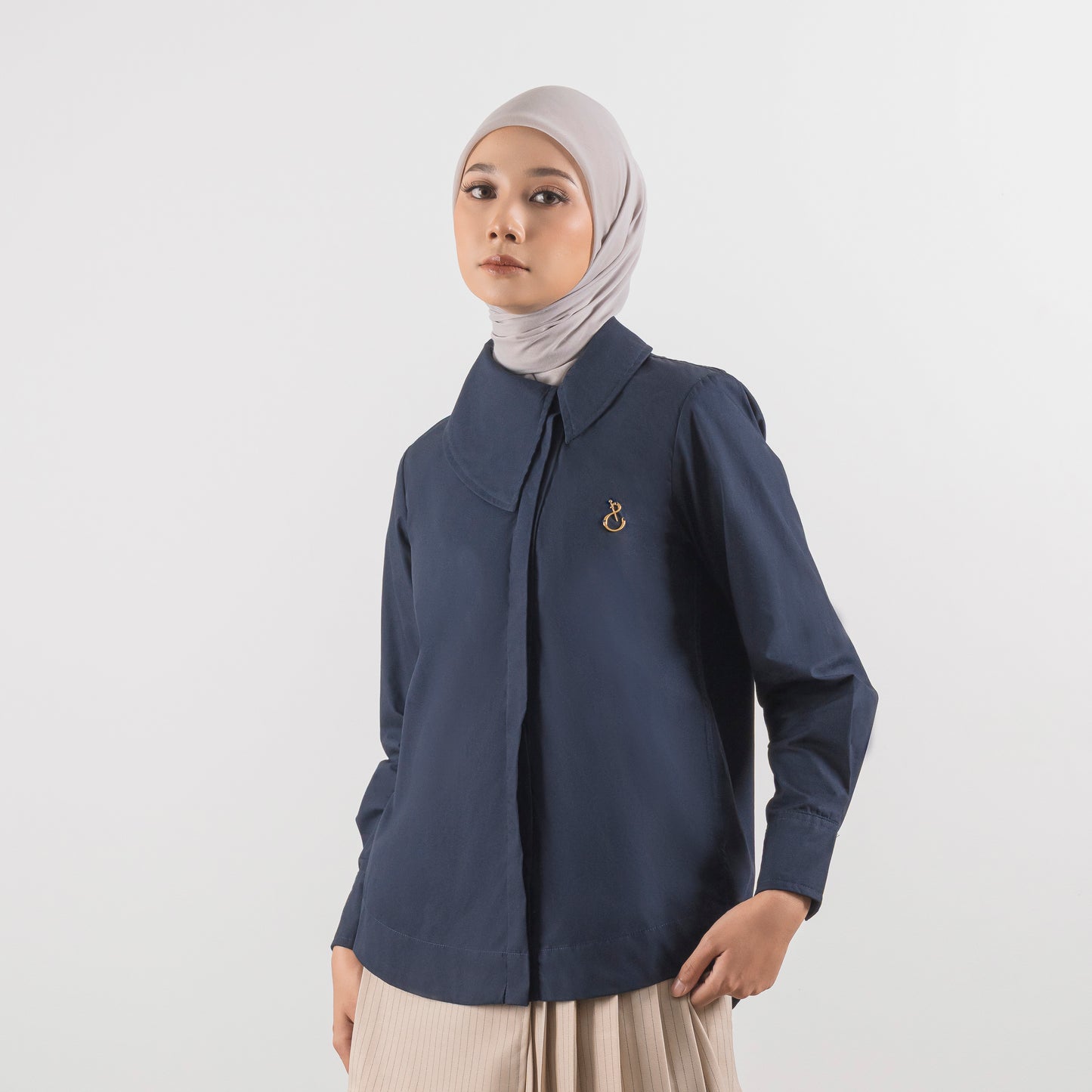 Akiara Top 2.0 Navy