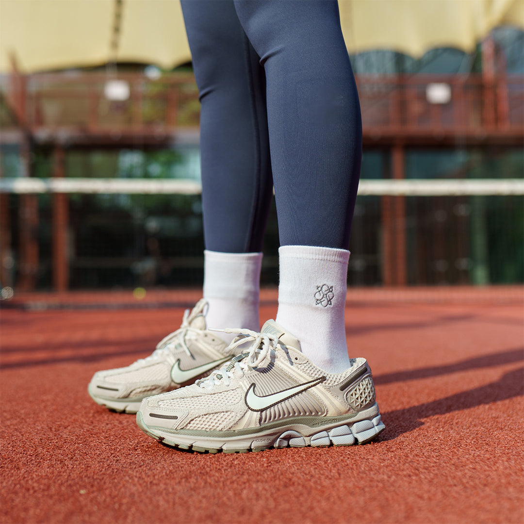 Lena Sock Broken White