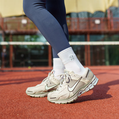 Lena Sock Broken White