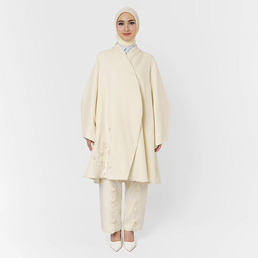 Lily Outer Ivory