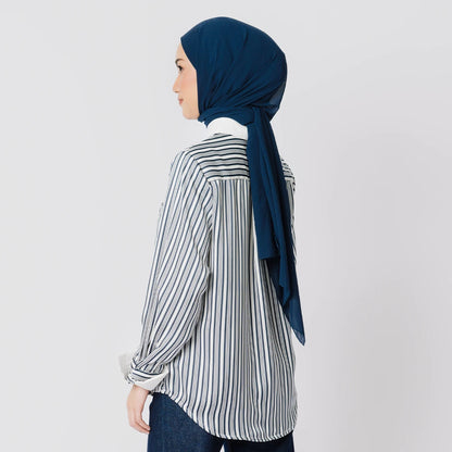 Linzy Top Navy