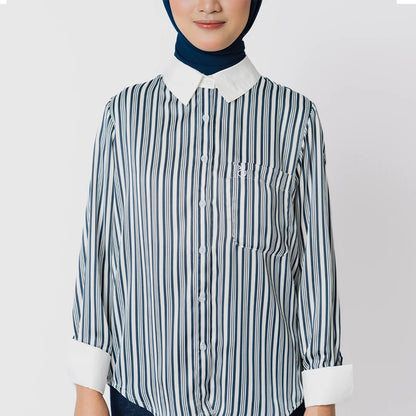 Linzy Top Navy