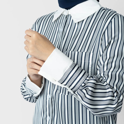 Linzy Top Navy