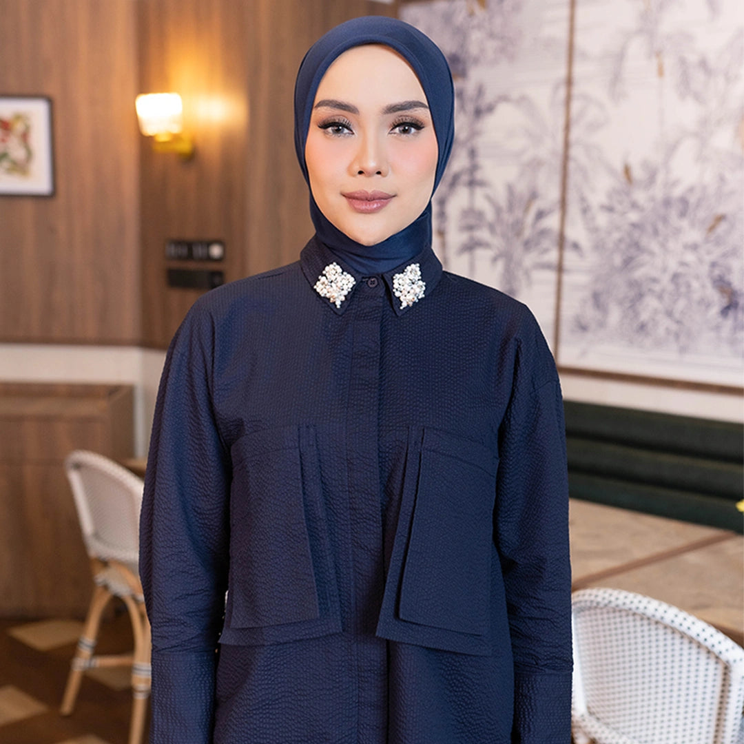 Megan Top 2.0 Navy