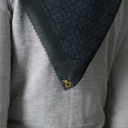 Sierra Scarf Raven