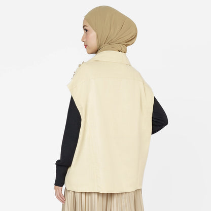 Sola Vest Safari