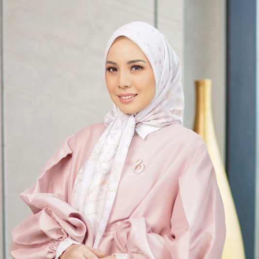 Shevara Scarf Broken White
