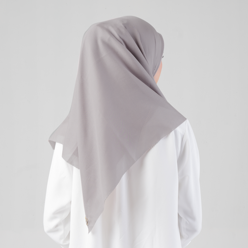 Plain Scarf Atmosphere - Image 3
